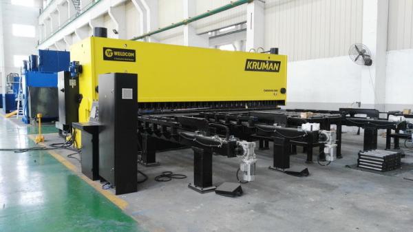 Quality Automatic Feeding Plate Shearing Machine 20' Long Hydraulic CNC Guillotine Shear for sale
