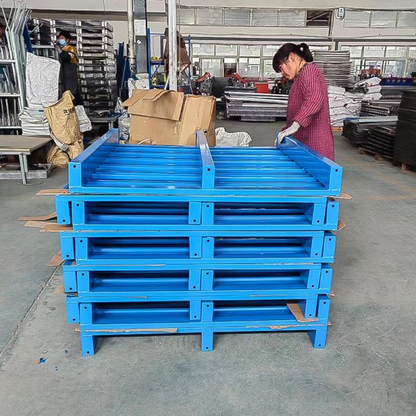 Stackable Heavy Duty Steel Sheet Metal Pallets Industrial Warehouse Storage Design