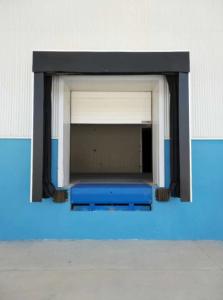 Mechanical Loading Dock Shelter PVC Canvas folded Dock Door Shelters