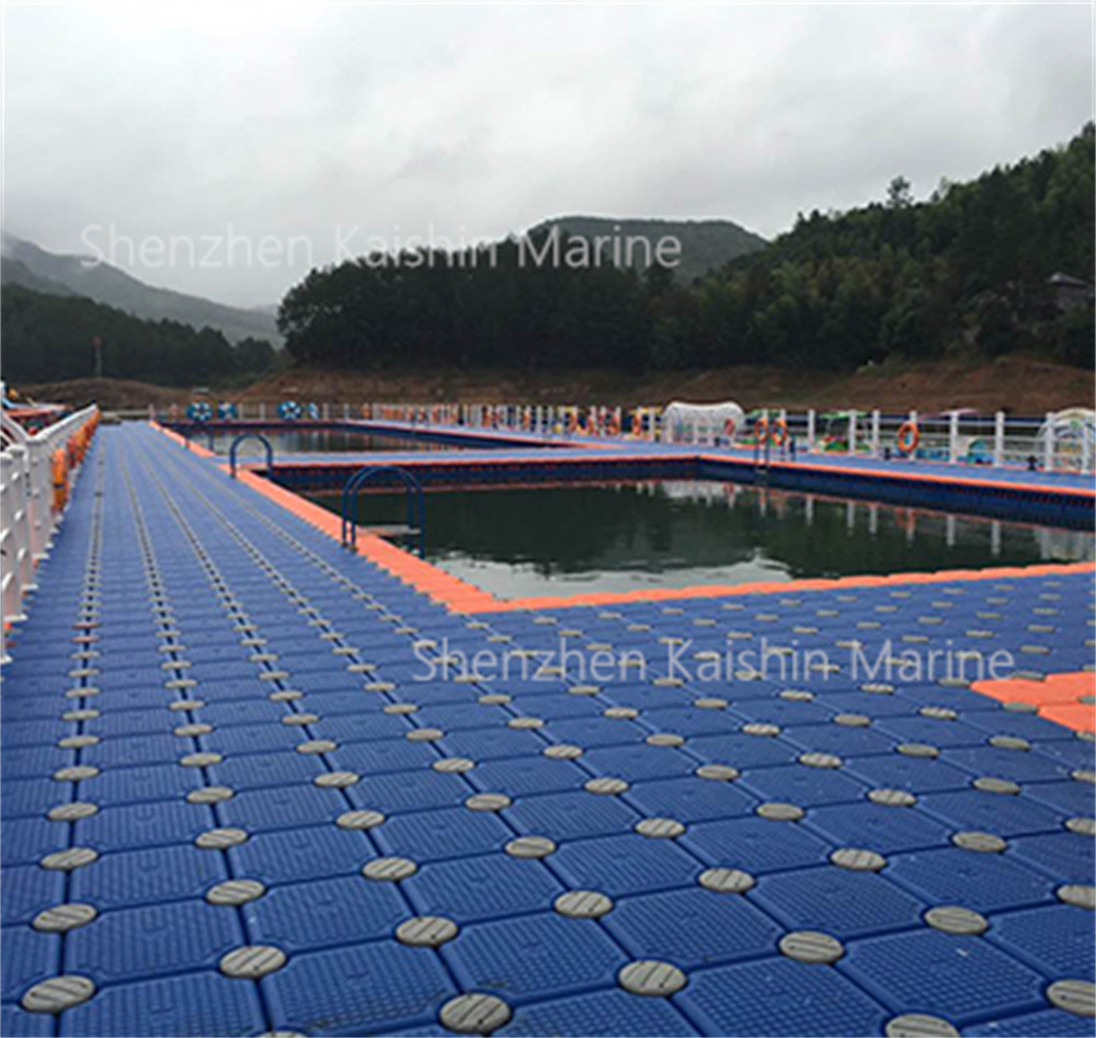 Jetski HDPE Pontoon Jetty Dock China Modular Floating Dock EPS Foam Filled