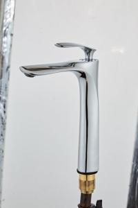 Buy cheap Single Hole 12L/Min Hot Cold Water Wash Basin Faucet product