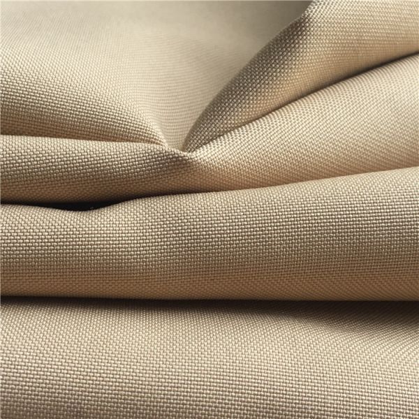 Moisture Absorbent Khaki 300D Twill Fabric High Filament Soft Polyester Mini Matt