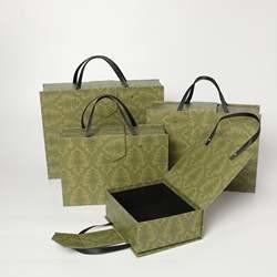Buy cheap Art Paper Square Wine Box Recyclable ISO Rectangular Shape product