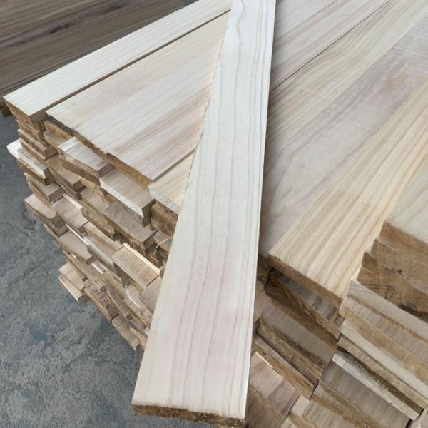 Quality Moisture Content 8%-12% Finished Paulownia Timber for Total Solution Project Solutions for sale