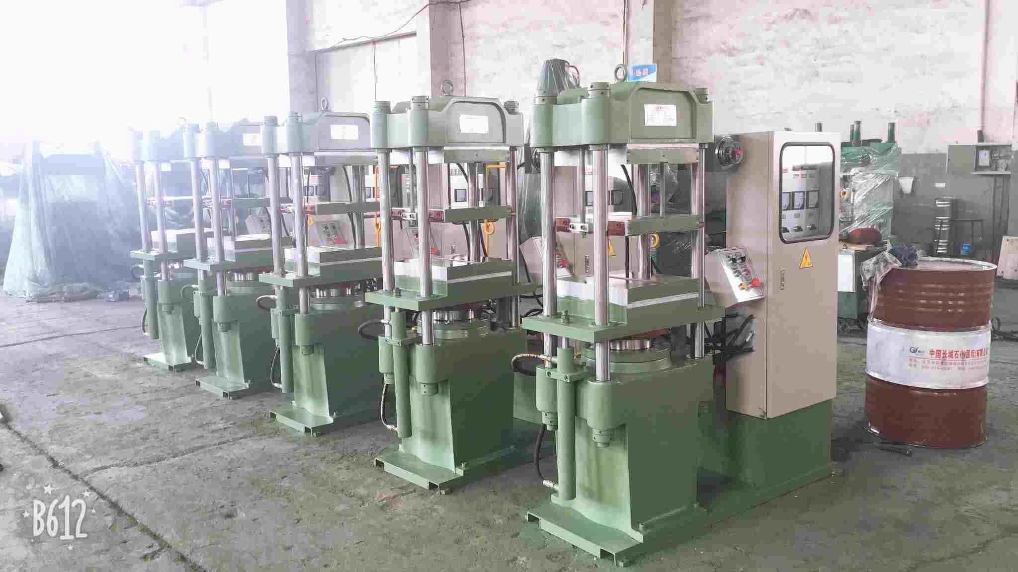 Laboratory 100T Rubber Vulcanizing Press Column Vulcanising Press
