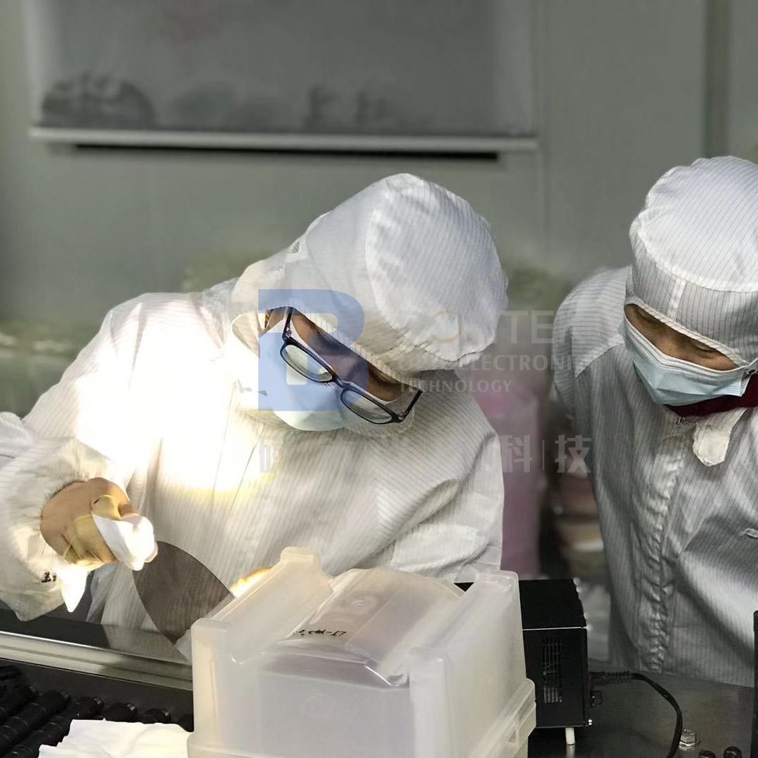 Gold Coated Lithium Niobate Crystals For Optical Modulation And Q-Switching Use