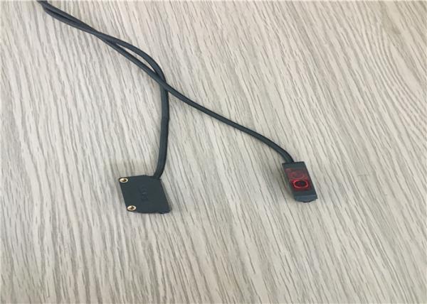 Small Light Beam Sensor Switch , Photo Beam Reflector Non Contact Object