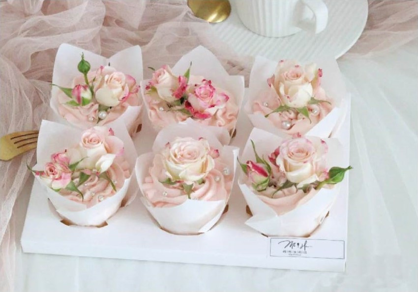 Custom new arrived birthday party baking supplies one-time used mini cupcake wrappers disposable recycled muffins cup
