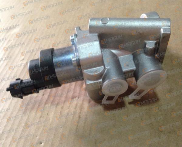 Quality High Efficiency DEUTZ Engine Parts Control Block Fuel Pressure Regulator 02113830 for sale
