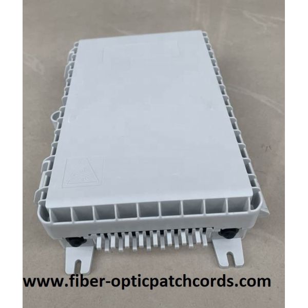 Outdoor Indoor FTTH Distribution Box 16 Port SC Adapter IP65