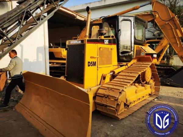Quality CAT D5M Used Caterpillar Bulldozer Japanese Original for sale