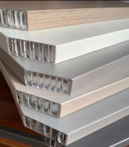 PVDF Coating Aluminum Honeycomb Core Plate With Max Width 1500mm Tensile Strength ≥0.2MPa