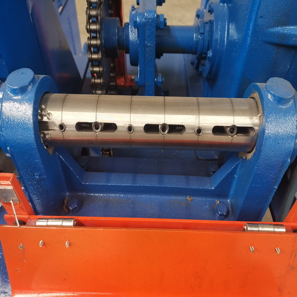 Huayang Wire Dia 0.8mm Welded Wire Mesh Machine Wastebasket Iron Net