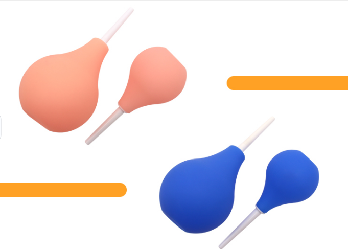 Pear shaped enema cleaning and flushing adult manual extrusion enema device is safe and hygienic