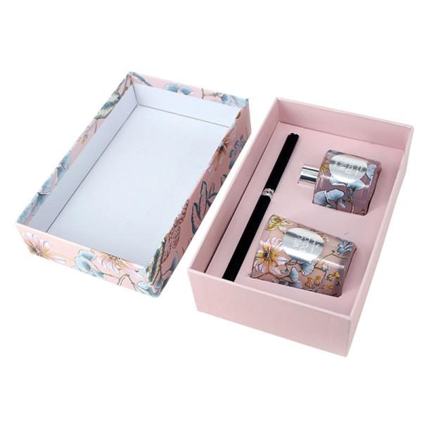 Printed Pink Luxury Candle Packaging Boxes Recyled Cardboard Tray Insert
