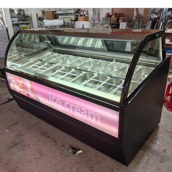 Store Curved Glass Multi Plate Ice Cream Refrigerated Storage Display Freezer