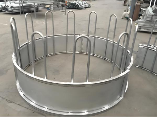 Quality 6 Rails Welded Cattle Feeder Panels Galvanized Metal Livestock Fence for sale