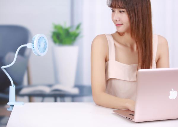 Quality USB rechargeable clip on fan table lamp with small table fan good for outdoor and indoor for sale