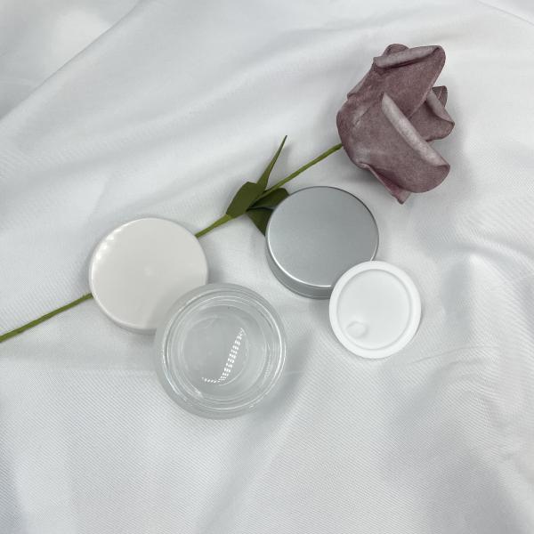 Round 20g Custom Glass Cosmetic Jars Packaging Diameter 4.7cm Height 3.2cm