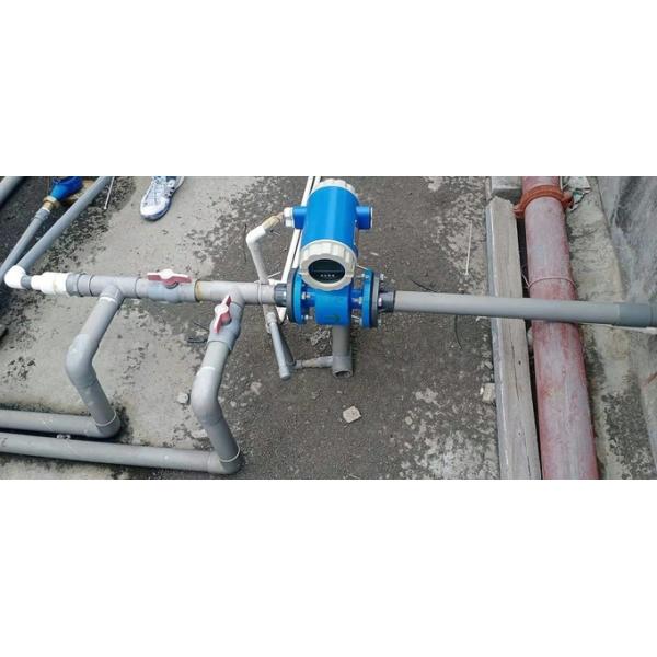 Intelligent electromagnetic flow meter pipeline measurement sewage slurry measurement 4-20  mA display 4