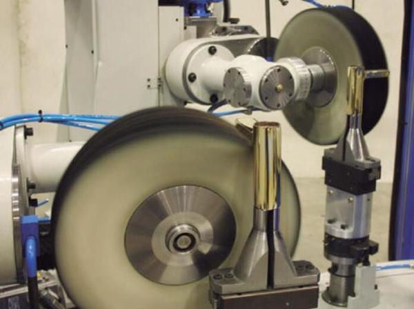 Robot Operation CNC Polishing Machine , Automatic Grinding Machine For Auto