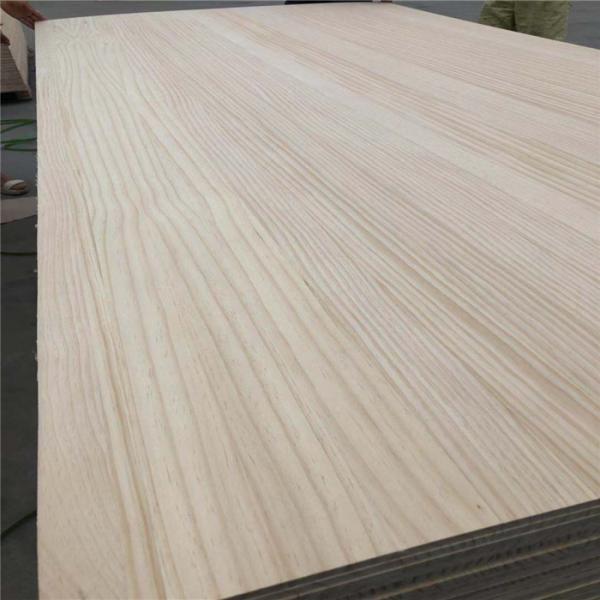 480-550kg/m3 Three Layers Radiata Pine Board Solid Wood Material for Others Project Solution Capability