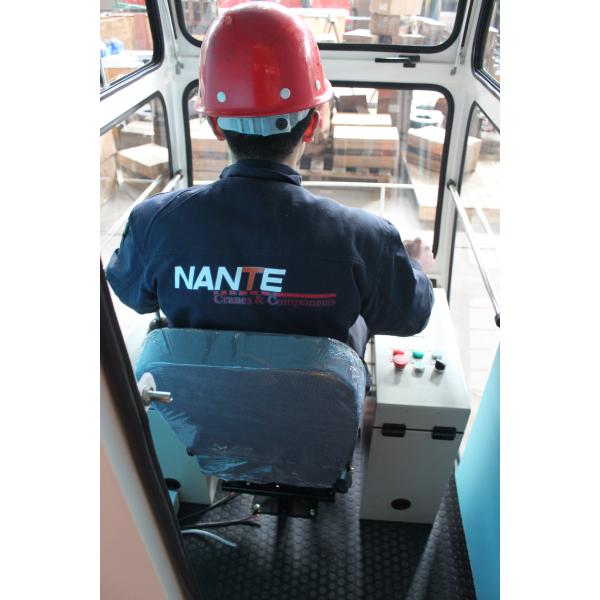 Well equipped NTCHC Model Crane Cabin With Botton Window DIY Color