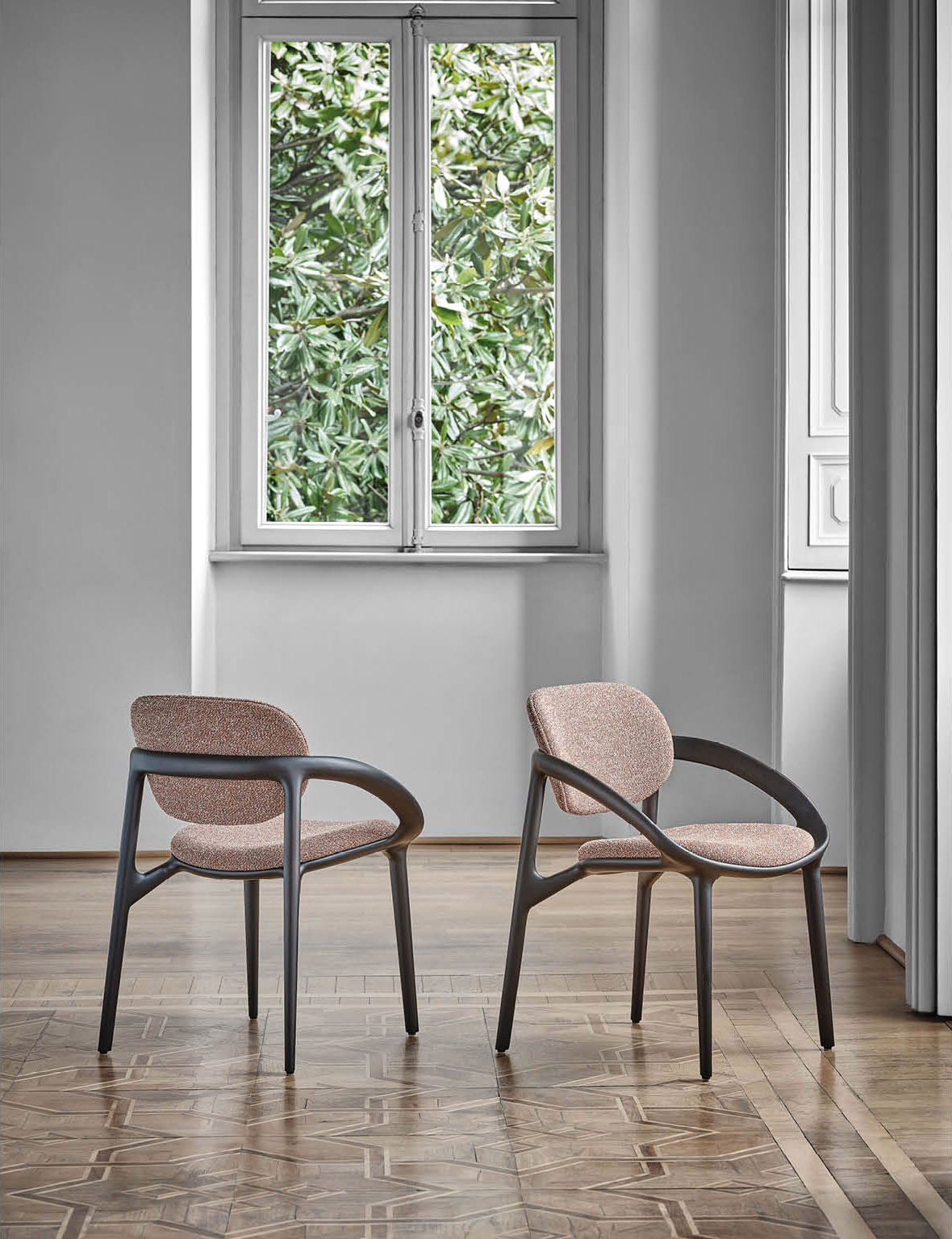 Modern Design Style Customize Luxury Solid Wood Dining Chair for Restaurant Furniture