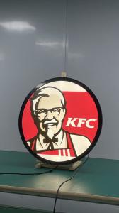 China 23.6 Inch Circle LCD Display IPS Touch Screen Digital Signage Round LCD Screen on sale