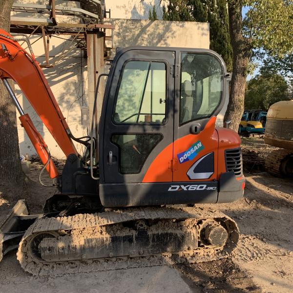2020 DOOSAN DX60-9C Used Excavator in Very Good Condition with Low Working Hours