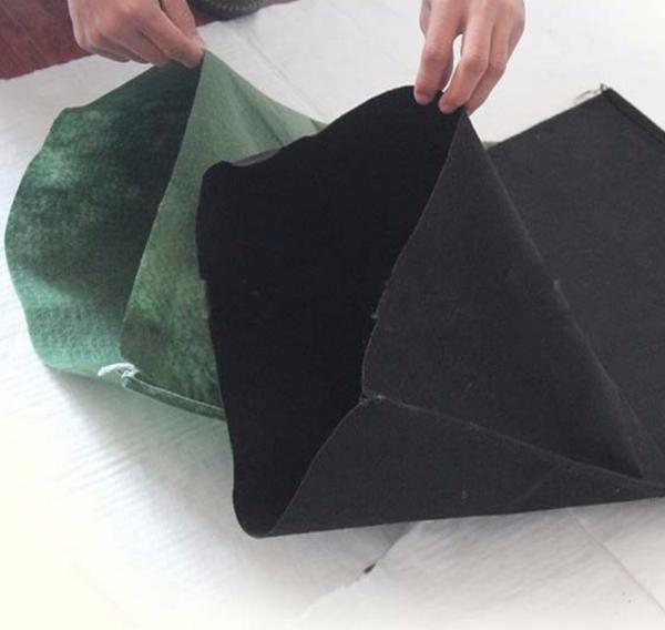 Quality Non Toxic PP Geotextile Geobag Non Woven 200g-1400g Green Black for sale