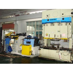 CNC GL Servo Feeder Machine Decoiler Stamping Press Feeder