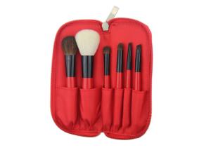 Mini Travel Makeup Brush Set With White Goat Hair And Red Handle