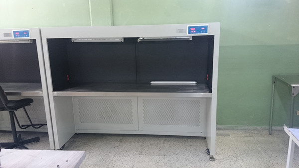 Horizontal Laminar Air Flow Laboratory Clean Bench With HEPA Air Filter