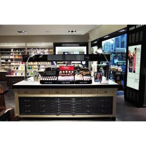 China Anti Fingerprint Stainless Steel Display Cabinet Metal Frame Display Stands on sale