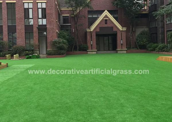 Quality UV Resistant Artificial Deluxe Synthetic Decorative Grass Lawn With Thick Backing for sale