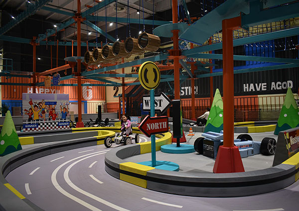 Racing Track Indoor Playground4