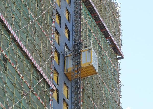 Quality Variable Frequency Control 2t Personnel Rack And Pinion Hoist for sale
