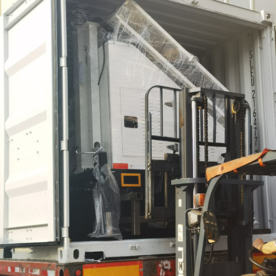 Durable Solar Camera Trailer Mobile Solar Security Trailer With 3*400W Solar Panels