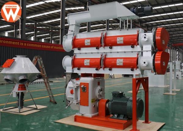 Quality Yield 10T/H Feed Pellet Production Line With Oil Addition System Double Shaft Paddle Mixer for sale