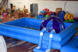 China Kids Party Custom Inflatable Swimming Pool With Ladder And Full Color Printing Bottom on sale