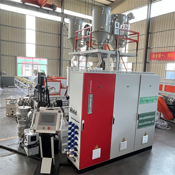 Advanced Plastic Extruder Machine Hdpe Pipe Extrusion Machine / Line Water Tank Making Machine