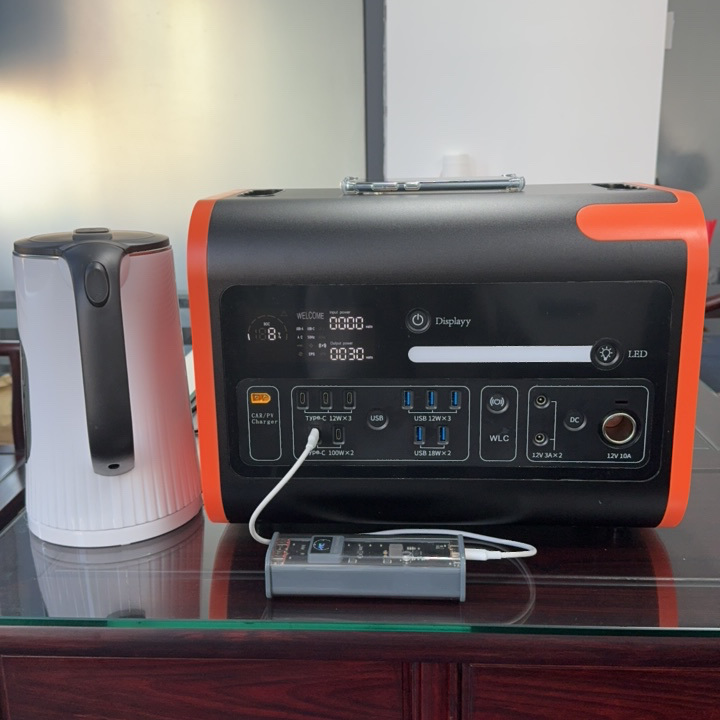 2200W Emergency Power Reserve 3000W 4000W 5000W Portable Energy Storage Power Station