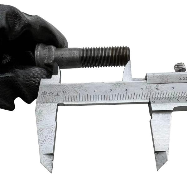 High Durability 12.9 Level Excavator Track Pad Bolts Wear Resisting