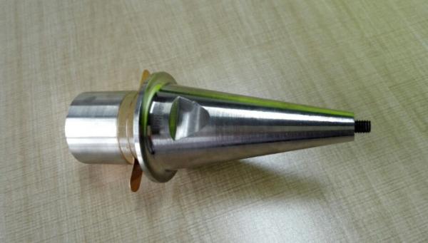 Quality Cone Type Ultrasonic Welding Transducer For Cutting Machine 21-23 Khz Transducers Ultrasound for sale