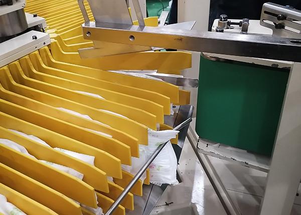 Quality 600ppm Diaper Stacker Machine for sale