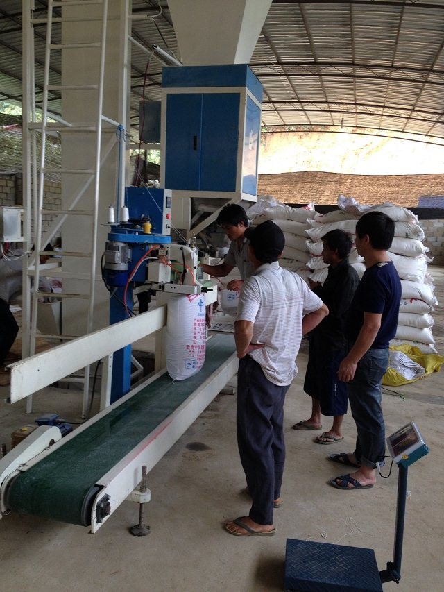 ISO Approved 5kg 50kg Fertilizer Bagging Equipment