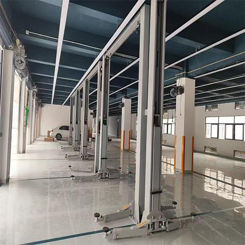 Quality Flexible T245MZ Car Lifting Equipment With Multiple Voltage Settings For Global Compatibility for sale