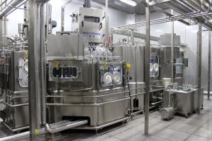 300ml 1500ml Aseptic Cold Fruit Juice Filling Machine