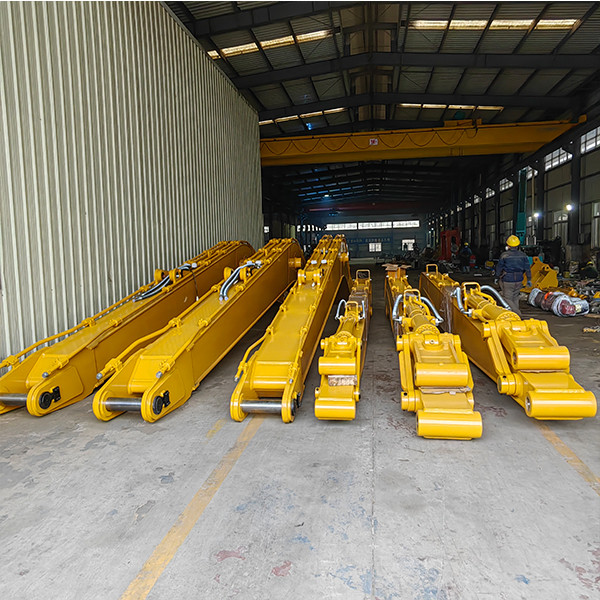 High Quality 15m Long Reach Excavator Booms Custom Color For CAT320
